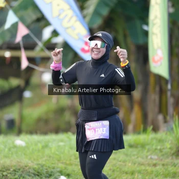 Runner Photo 1687743