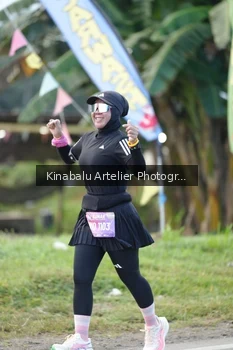 Runner Photo 1687747