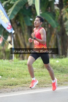 Runner Photo 1687767
