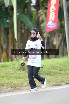 Runner Photo 1687800