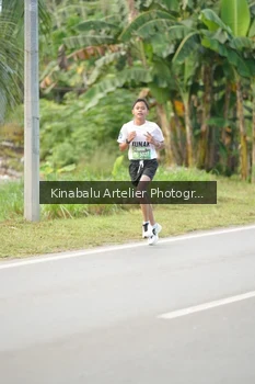 Runner Photo 1687860