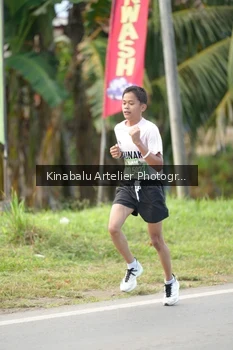 Runner Photo 1687878