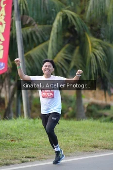 Runner Photo 1687913