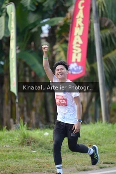 Runner Photo 1687919