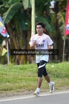 Runner Photo 1687925