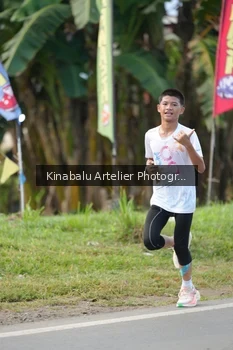 Runner Photo 1687929