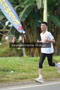 Runner Photo 1687930