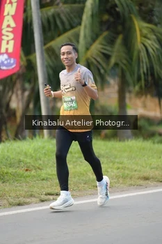 Runner Photo 1687933