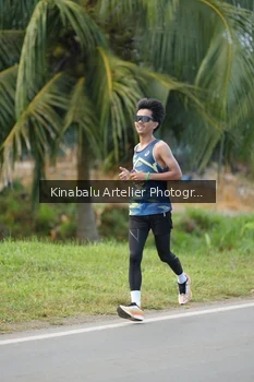 Runner Photo 1687941