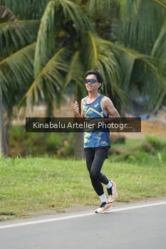 Runner Photo 1687942