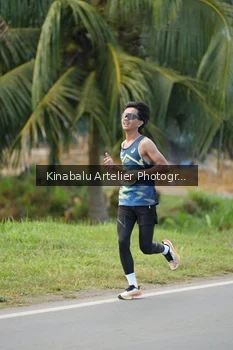 Runner Photo 1687944