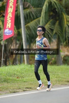 Runner Photo 1687947