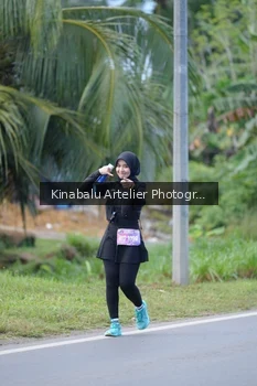 Runner Photo 1688002