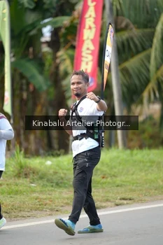 Runner Photo 1688035
