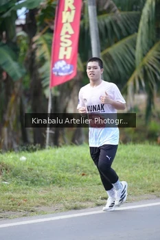 Runner Photo 1688184