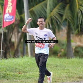 Runner Photo 1688228
