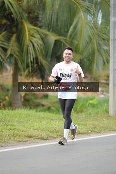 Runner Photo 1688478