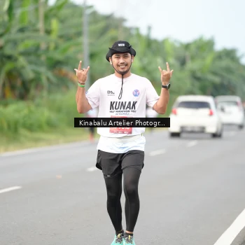 Runner Photo 1688645