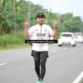Runner Photo 1688647