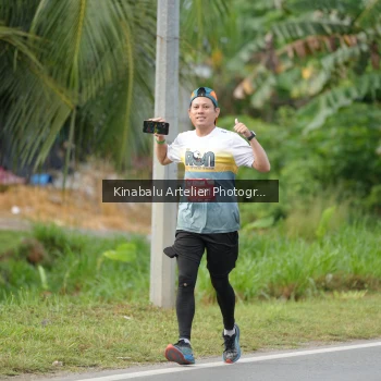 Runner Photo 1688753