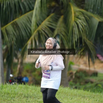 Runner Photo 1688874
