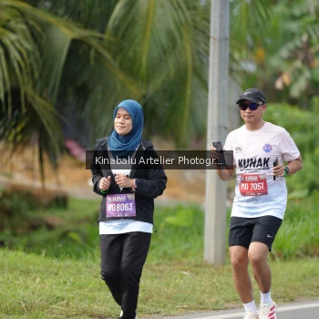 Runner Photo 1688876
