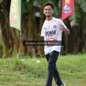 Runner Photo 1688888