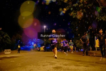 Runner Photo 1699897