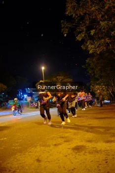 Runner Photo 1699940