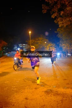 Runner Photo 1700004