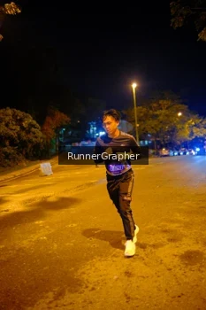 Runner Photo 1700012