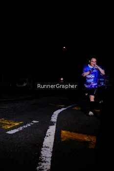Runner Photo 1700054