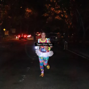 Runner Photo 1700096
