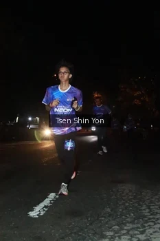 Runner Photo 1700127