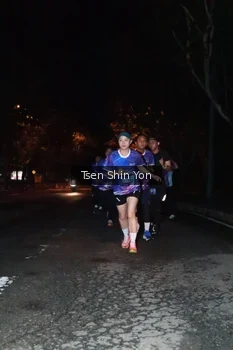 Runner Photo 1700186