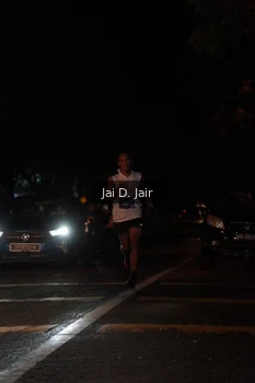 Runner Photo 1700280