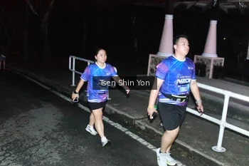 Runner Photo 1700303