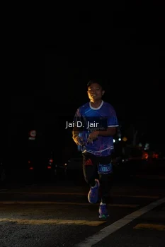 Runner Photo 1700304