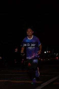 Runner Photo 1700306