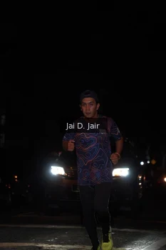 Runner Photo 1700320