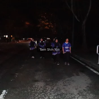 Runner Photo 1700351