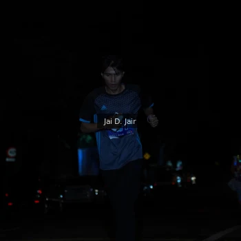 Runner Photo 1700352