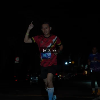 Runner Photo 1700378