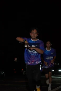 Runner Photo 1700390