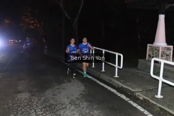 Runner Photo 1700391