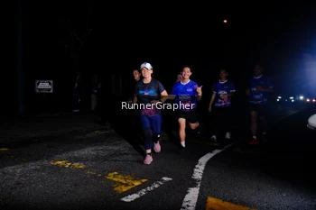 Runner Photo 1700396