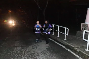 Runner Photo 1700408