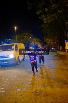 Runner Photo 1700488