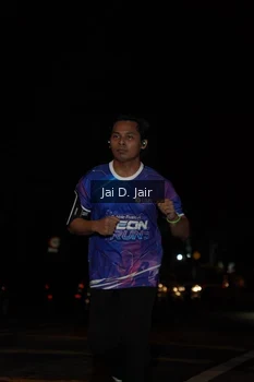 Runner Photo 1700510