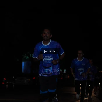 Runner Photo 1700512